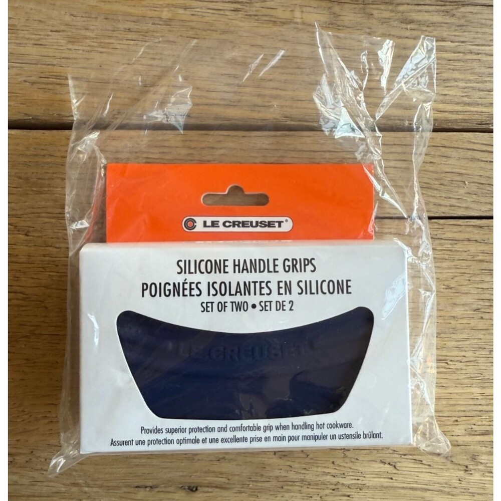 Le Creuset Silicone Handle Grips Set of 2 Azure Blue NEW